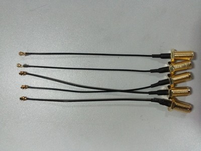廠家低價直銷各類射頻連接線，深圳市鴻聯興科技助力通信設備零配件供應